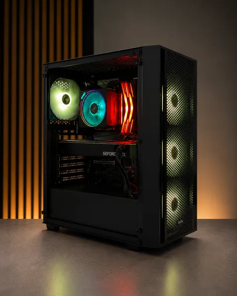 Clean Airflow custom PC built by The Tech Bench