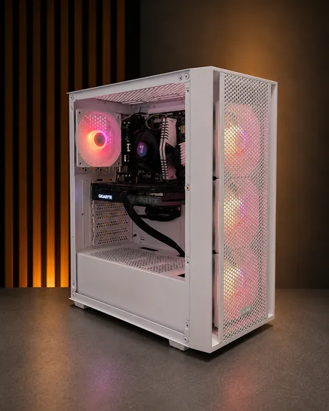 White Mesh custom PC built by The Tech Bench
